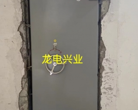 辽宁某部油库防火密闭门  防爆门制作安装完成，耐火隔热性和耐火完整性达到1.5h，制作参照GJB2805B-2021军械仓库防盗技术要求。